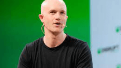 Coinbase Q4 Yoy 826M 557M Yoy