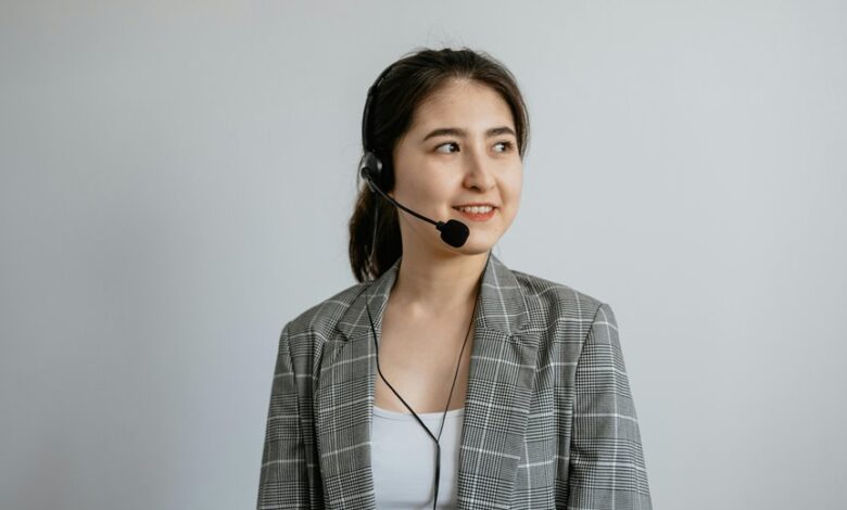 customer business support hotline