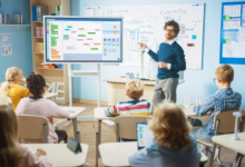 Interactive Intelligent Panel vs Traditional blackBoard: What's the Difference?