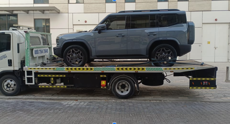Stranded in Dubai? Here’s Why Our Car Towing Services Are All You Need