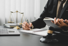 The Benefits of Working with a Trusted Injury Law Firm on Your Case